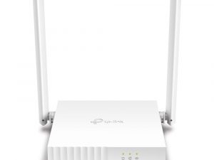 Безжичен рутер TP-LINK TL-WR820N, 2.4 GHz, 300Mbps, 10/100