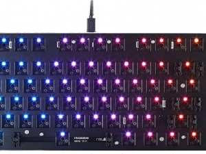 Геймърска механична клавиатура основа Glorious RGB GMMK TKL, ISO Layout